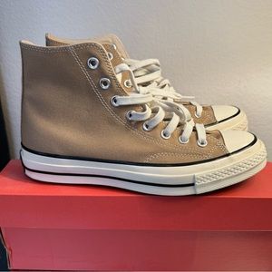 Converse Chuck Taylor All Star 70 Hi Nomad Khaki - Women’s size 9